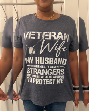 Women's Veteran Wife Army Husband Soldier Saying Cool Military Gift T-Shirt
