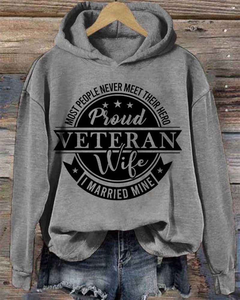 Women's Proud Veteran Wife Print Hoodie